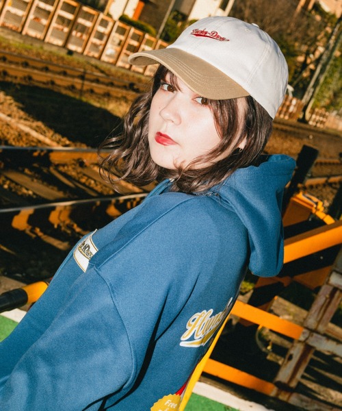 nemne store（ネンネストア）の「【 krap_jpn コラボ 】バックプリント裏起毛パーカー（パーカー・レディース・ブラック/オートミール/ブルー系その他・フリー）」の13枚目の写真