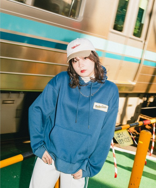 nemne store（ネンネストア）の「【 krap_jpn コラボ 】バックプリント裏起毛パーカー（パーカー・レディース・ブラック/オートミール/ブルー系その他・フリー）」の16枚目の写真