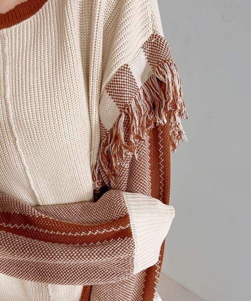 Bab(バブ)の「2WAYフリンジニットカーディガン(カーディガン/ボレロ・レディース・グリーン/アイボリー/グレイッシュベージュ・FREE)」の10枚目の写真