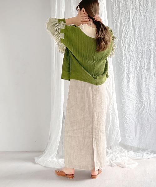 Bab(バブ)の「2WAYフリンジニットカーディガン(カーディガン/ボレロ・レディース・グリーン/アイボリー/グレイッシュベージュ・FREE)」の4枚目の写真