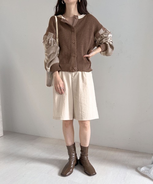 Bab(バブ)の「2WAYフリンジニットカーディガン(カーディガン/ボレロ・レディース・グリーン/アイボリー/グレイッシュベージュ・FREE)」の5枚目の写真