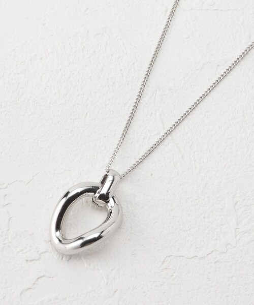 OPAQUE.CLIP（オペークドットクリップ）の「◆ボリュームオーバルネックレス（ネックレス・レディース・シルバー/ゴールド・00）」の2枚目の写真