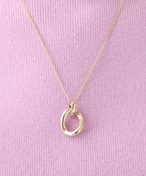 OPAQUE.CLIP（オペークドットクリップ）の「◆ボリュームオーバルネックレス（ネックレス・レディース・シルバー/ゴールド・00）」の8枚目の写真