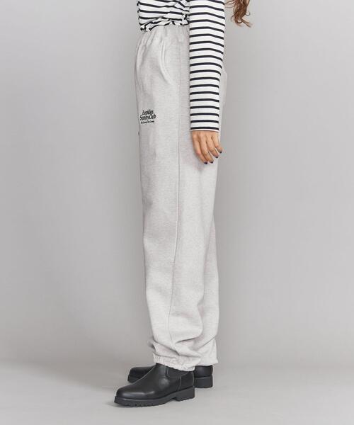 Lepidos（レピドス）の「＜Lepidos Sunny Club＞ロゴ刺繍 裏毛 スウェット パンツ -ウォッシャブル-（その他パンツ・レディース・ライトグレー・S/M/L/XL）」の4枚目の写真