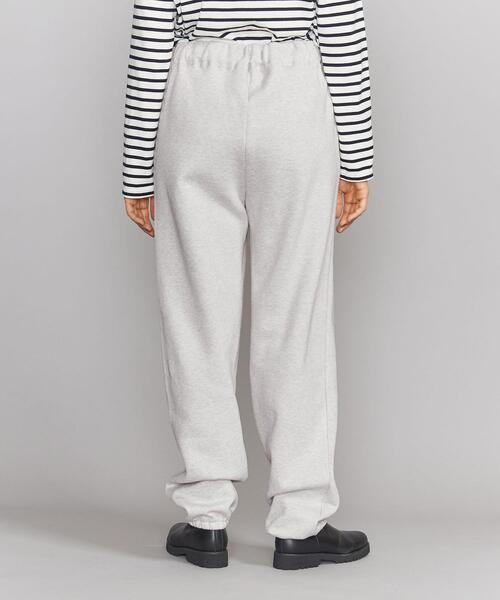 Lepidos（レピドス）の「＜Lepidos Sunny Club＞ロゴ刺繍 裏毛 スウェット パンツ -ウォッシャブル-（その他パンツ・レディース・ライトグレー・S/M/L/XL）」の5枚目の写真