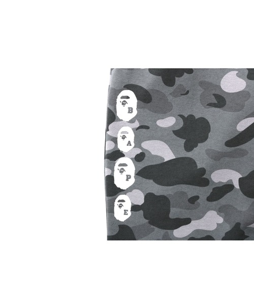 A BATHING APE（アベイシングエイプ）の「COLOR CAMO SWEAT PANTS M（スウェットパンツ・メンズ・グレー/バーガンディー/グリーン・LARGE/XX-LARGE/X-LARGE/MEDIUM/SMALL）」の4枚目の写真