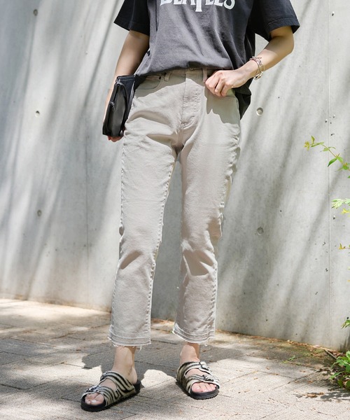 JOURNAL STANDARD（ジャーナルスタンダード）の「リラックスストレートデニム（デニムパンツ・レディース・ネイビー/グレー/ブルー/ブルー系その他・40/38/36）」の9枚目の写真