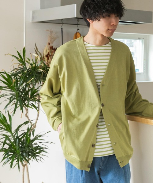 FORK&SPOON（フォークアンドスプーン）の「『ユニセックス』FORK&SPOON　Vネックカーディガン（カーディガン/ボレロ・メンズ・ブルー系その他/グリーン/アイボリー・5/4）」の5枚目の写真