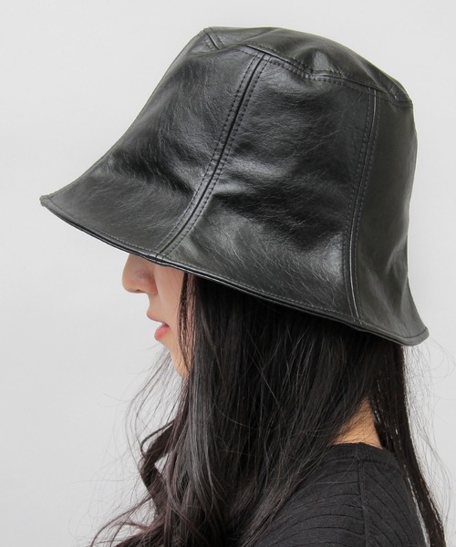 glabella（グラベラ）の「ヴィンテージレザー風 フェイクレザー チューリップハット / 深め（ハット・レディース・ブラック・FREE）」の7枚目の写真