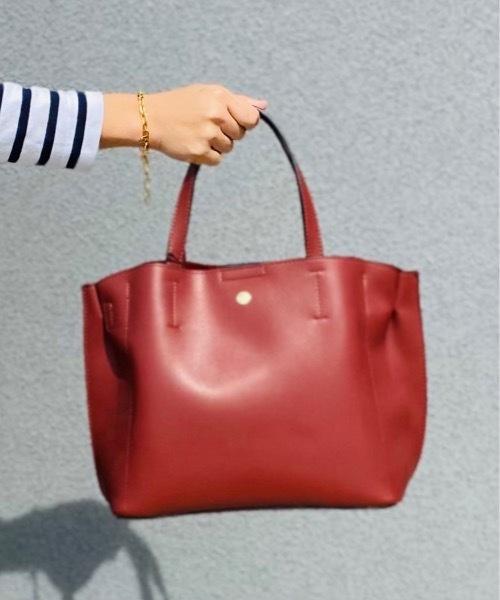 Legato Largo(レガートラルゴ)の「Legato Largo/ レガートラルゴ / 軽量PU 2WAY トートバッグ ハンドバッグ LH-P0002(トートバッグ・レディース・ブラック/アイボリー/ライトグリーン/ワインレッド/ベージュ系その他/キャメル/ダークブラウン/ベージュ/グリーン・ONESIZE)」の9枚目の写真
