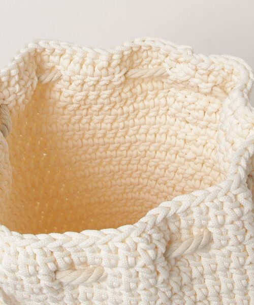 X-girl（エックスガール）の「KNIT BONSAC（ショルダーバッグ・レディース・ホワイト/ブラック・ONE SIZE）」の15枚目の写真