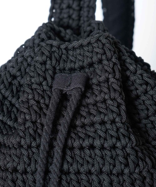 X-girl（エックスガール）の「KNIT BONSAC（ショルダーバッグ・レディース・ホワイト/ブラック・ONE SIZE）」の10枚目の写真