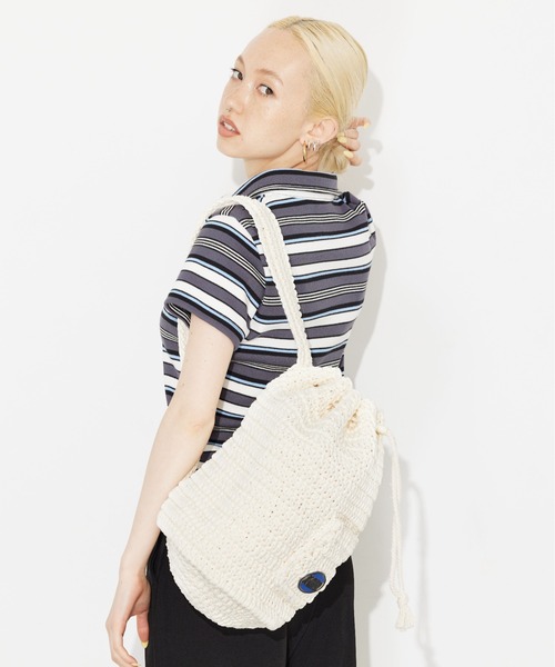 X-girl（エックスガール）の「KNIT BONSAC（ショルダーバッグ・レディース・ホワイト/ブラック・ONE SIZE）」の22枚目の写真