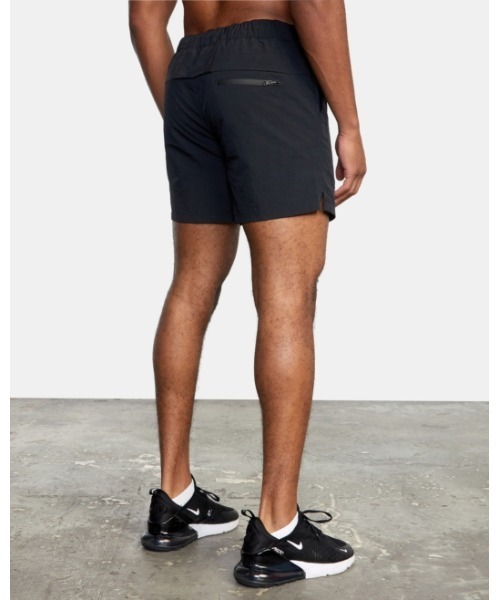 RVCA(ルーカ)の「【オンライン限定】RVCA SPORT メンズ OUTSIDER PACKABLE SH ウォークパンツ/ショートパンツ【2022年春夏モデル】/ルーカナイロンショートパンツ(その他パンツ・メンズ・オリーブ/ブラック・X-LARGE/MEDIUM/SMALL/LARGE)」の4枚目の写真
