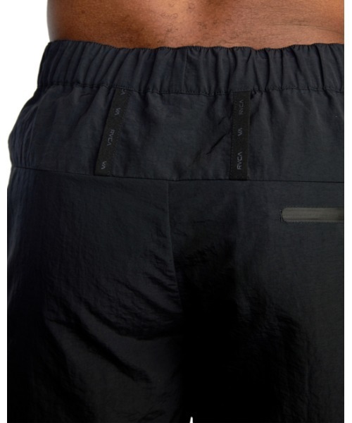 RVCA(ルーカ)の「【オンライン限定】RVCA SPORT メンズ OUTSIDER PACKABLE SH ウォークパンツ/ショートパンツ【2022年春夏モデル】/ルーカナイロンショートパンツ(その他パンツ・メンズ・オリーブ/ブラック・X-LARGE/MEDIUM/SMALL/LARGE)」の9枚目の写真
