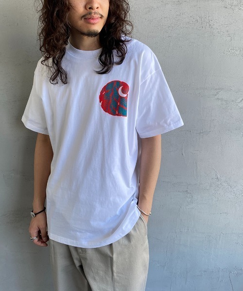 Carhartt WIP（カーハートダブリューアイピー）の「[carhartt WIP/カーハートダブリューアイピー] LONGHAUL バックプリントロゴTシャツ（Tシャツ/カットソー・レディース・ダークグリーン/ホワイト・L/M）」の17枚目の写真