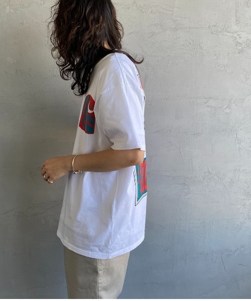 Carhartt WIP（カーハートダブリューアイピー）の「[carhartt WIP/カーハートダブリューアイピー] LONGHAUL バックプリントロゴTシャツ（Tシャツ/カットソー・レディース・ダークグリーン/ホワイト・L/M）」の13枚目の写真