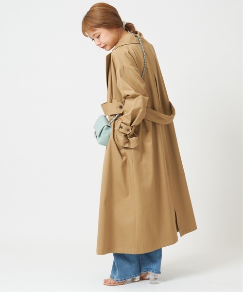U by SPICK&SPAN(ユーバイスピックアンドスパン)の「≪追加≫ボリュームコート2◆(トレンチコート・レディース・ベージュ/カーキ・FREE)」の4枚目の写真