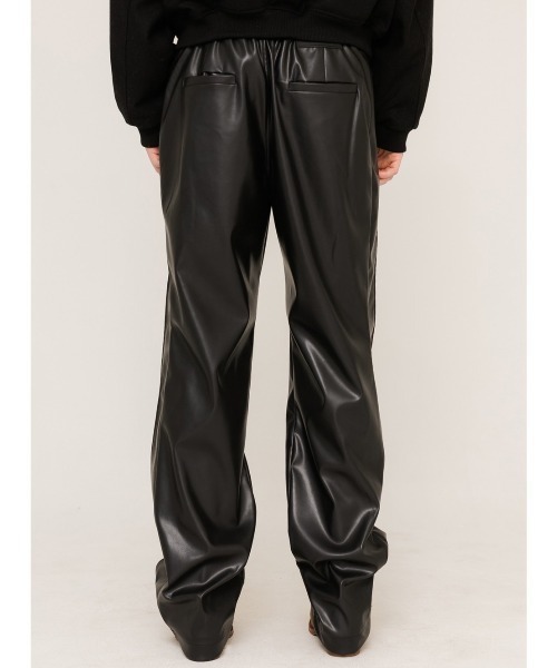 ANOTHERYOUTH（アナザーユース）の「【ANOTHERYOUTH/アナザーユース】side snap leather pts/フェイクレザーパンツ（その他パンツ・メンズ・ブラック・ONE SIZE）」の9枚目の写真