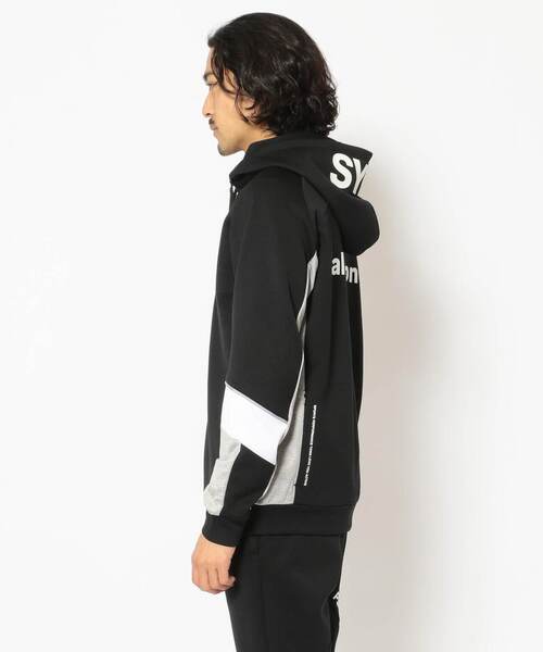 ROYAL FLASH（ロイヤルフラッシュ）の「SY32 by SWEETYEARS /エスワイ