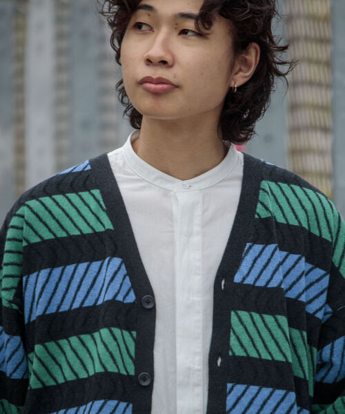 GLOSTER（グロスター）の「【GLOSTER/グロスター】ジオメトリック ジャガードカーディガン（カーディガン/ボレロ・メンズ・ブラック系その他/ブルー系その他/イエロー系その他・MEDIUM/LARGE）」の6枚目の写真