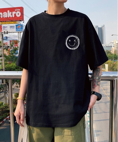 NEW GENTLEMAN（ニュージェントルマン）の「スマイル ワンポイント ビッグT（Tシャツ/カットソー・メンズ・ホワイト/ブラック/グレー/グリーン・M/L/XL）」の5枚目の写真