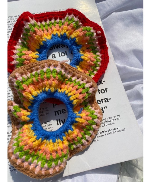 WC（ダブル シー）の「カラフルクロシェヘアゴム（ヘアゴム・レディース・ブラウン/レッド・FREE）」の4枚目の写真