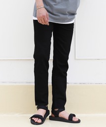 ハイストレッチテーパードデニムパンツ