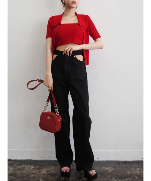 EVRIS（エヴリス）の「アンサンブルシャツニットトップス（ニット/セーター・レディース・ブラック/レッド/ブルー/アイボリー・FREE）」の14枚目の写真