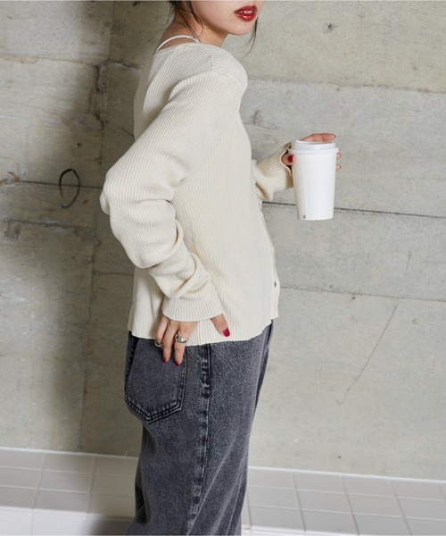 WEGO（ウィゴー）の「WEGO/Vネックリブカーディガン（カーディガン/ボレロ・レディース・サックスブルー/ライトピンク/アイボリー/ブラック・FREE）」の10枚目の写真