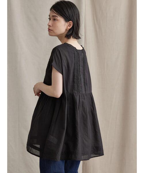 AMERICAN HOLIC（アメリカンホリック）の「Vネックピンタックレースブラウス（シャツ/ブラウス・レディース・オフホワイト/ブラック・FREE）」の13枚目の写真