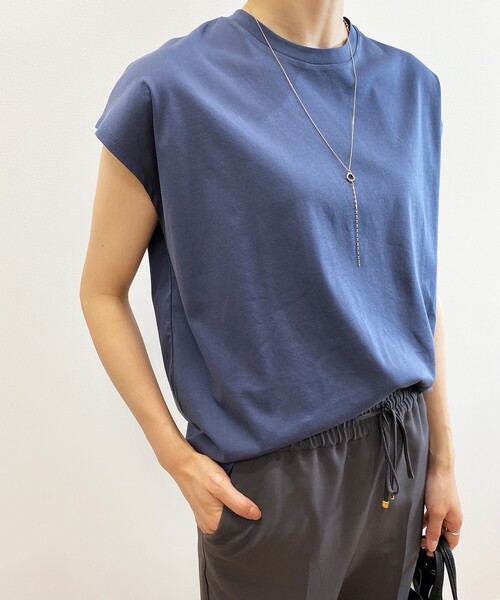 OPAQUE.CLIP（オペークドットクリップ）の「◆シルキースーピマ フレンチスリーブカットソー【WEB限定サイズ】（Tシャツ/カットソー・レディース・ブルー/チャコールグレー/ブラック/パープル系/ホワイト系/イエロー・38/36/42/40）」の22枚目の写真