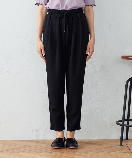 COMME CA ISM（コムサイズム）の「イージー　テーパードパンツ（その他パンツ・レディース・ブラック・MEDIUM/LARGE）」の5枚目の写真