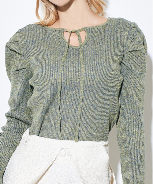 Solace（ソレイス）の「メランジミックスリブパワショルニットトップス / 前後2WAY（ニット/セーター・レディース・ベージュ/ブラック/イエロー/パープル・FREE）」の7枚目の写真