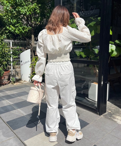 OLIVE des OLIVE(オリーブデオリーブ)の「ダブルフロントヘルシーぽこぽこブラウス(シャツ/ブラウス・レディース・グレー/オフホワイト/アイボリー・FREE)」の17枚目の写真