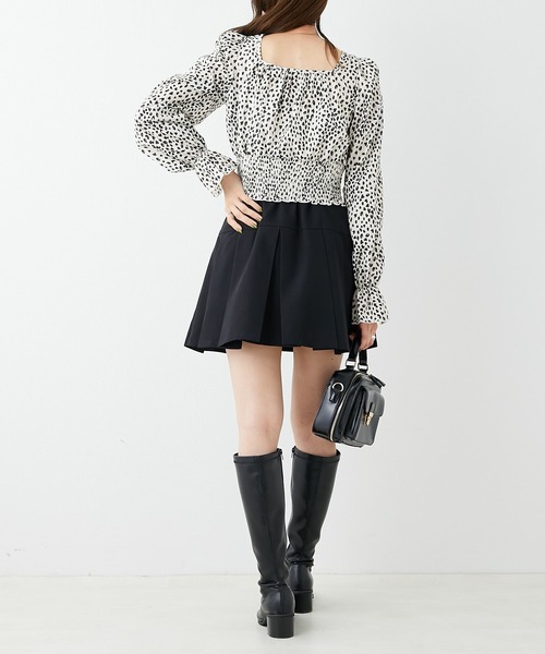 OLIVE des OLIVE(オリーブデオリーブ)の「ダブルフロントヘルシーぽこぽこブラウス(シャツ/ブラウス・レディース・グレー/オフホワイト/アイボリー・FREE)」の5枚目の写真