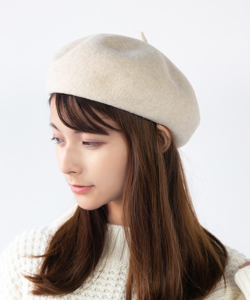 14+(イチヨンプラス)の「国産チョボ付きバスクベレー(ハンチング/ベレー帽・レディース・ブラック/ダークブラウン/ベージュ/ネイビー/グレー/ブルー/ワインレッド・FREE)」の5枚目の写真