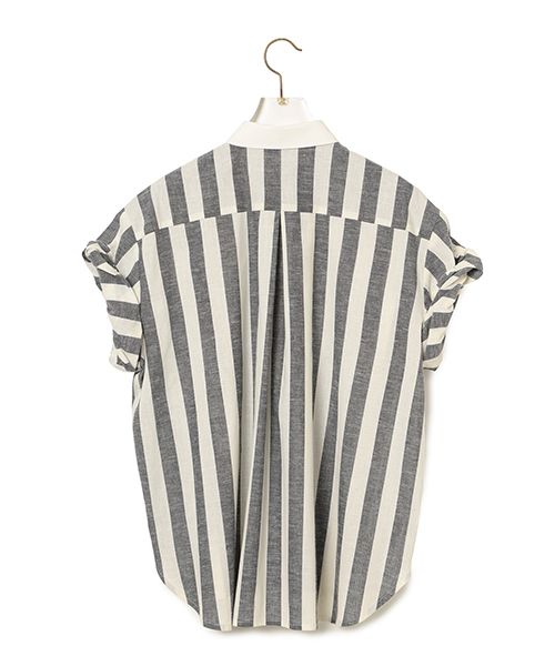 CAROLINA GLASER（カロリナ グレイサー）の「CAROLINA GLASER / ワイドストライプシャツ（シャツ/ブラウス・レディース・ブラック×ホワイト・ONE SIZE）」の4枚目の写真