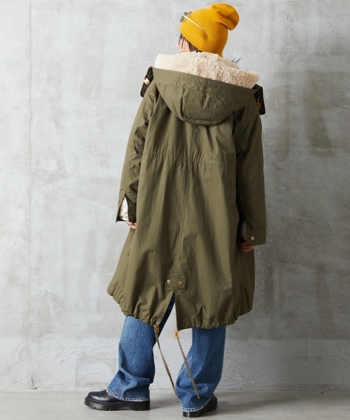 GEVS.(ジェイヴィス)の「<大きいサイズ> ボアパーカー付モッズコート GEVS.(モッズコート・レディース・ブラック/カーキ・4L/5L/3L/L/LL)」の11枚目の写真