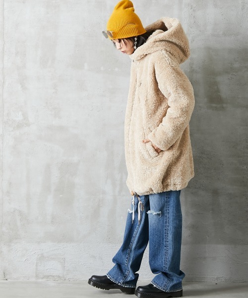 GEVS.(ジェイヴィス)の「<大きいサイズ> ボアパーカー付モッズコート GEVS.(モッズコート・レディース・ブラック/カーキ・4L/5L/3L/L/LL)」の17枚目の写真