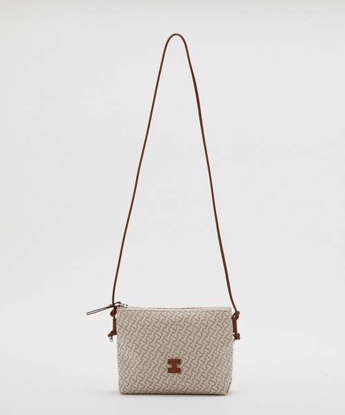 ⭐️美品⭐️ IACUCCI ショルダーバッグ ベージュ モノグランマ ジャガード IACUCCI（イアクッチ）の「モノグランマ SD JACQUARD/RUGA