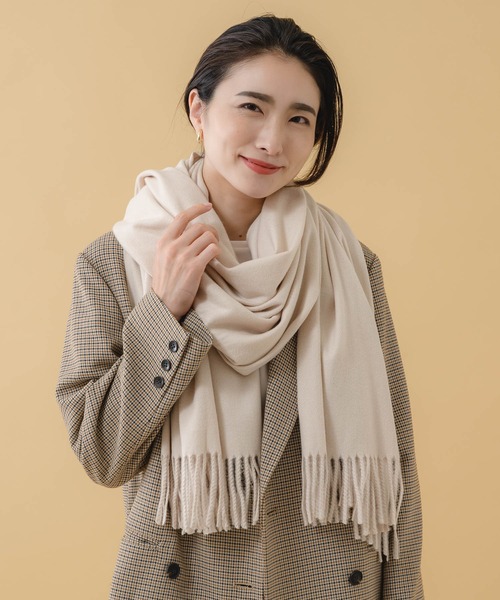 KATHARINE ROSS（キャサリンロス）の「【KATHARINE ROSS】【WEB限定】なめらかカシミヤタッチ大判ストール（ストール/ショール・レディース・ブルー/アイボリー/パープル/ブラウン/ブラック/グリーン/グレイッシュベージュ/ピンク・MEDIUM）」の10枚目の写真