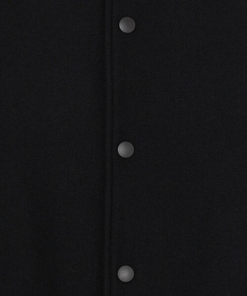 SHIPS(シップス)の「SHIPS: スーパー160'S メリノウール メルトン バーシティジャケット(スタジャン・メンズ・ブラック/ネイビー・SMALL/MEDIUM/LARGE/X-LARGE)」の12枚目の写真