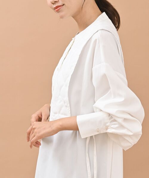 rps（アールピーエス）の「キルティングベストレイヤードＢＬＴＵ（チュニック・レディース・チャコールグレー/オフホワイト/グレイッシュベージュ・フリー）」の11枚目の写真