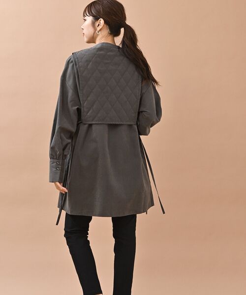 rps（アールピーエス）の「キルティングベストレイヤードＢＬＴＵ（チュニック・レディース・チャコールグレー/オフホワイト/グレイッシュベージュ・フリー）」の14枚目の写真