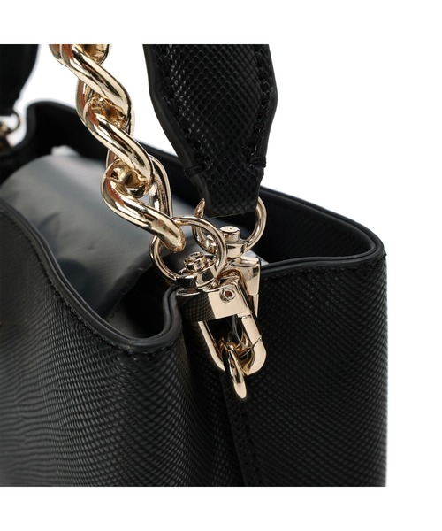Guess(ゲス)の「ALEXIE Small Bucket(ハンドバッグ・レディース・ブラック・ONE SIZE)」の8枚目の写真