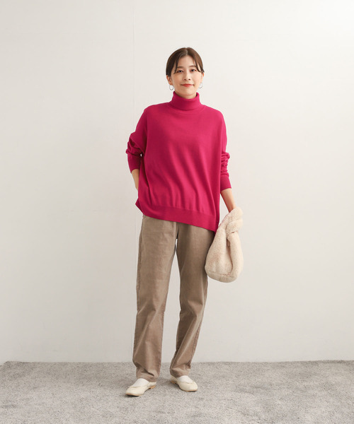 URBAN RESEARCH DOORS(アーバンリサーチドアーズ)の「ウールワイドタートルネックニット(ニット/セーター・レディース・ベージュ/ピンク/ネイビー/グレー系その他・MEDIUM)」の12枚目の写真