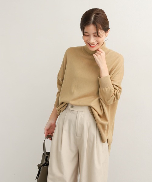 URBAN RESEARCH DOORS(アーバンリサーチドアーズ)の「ウールワイドタートルネックニット(ニット/セーター・レディース・ベージュ/ピンク/ネイビー/グレー系その他・MEDIUM)」の20枚目の写真