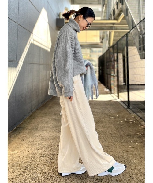 HONEYSUCKLE ROSE（ハニーサックルローズ）の「【HONEYSUCKLE ROSE】畦編みタートルネックニット（ニット/セーター・レディース・グレー/イエロー/キナリ・M/L）」の8枚目の写真