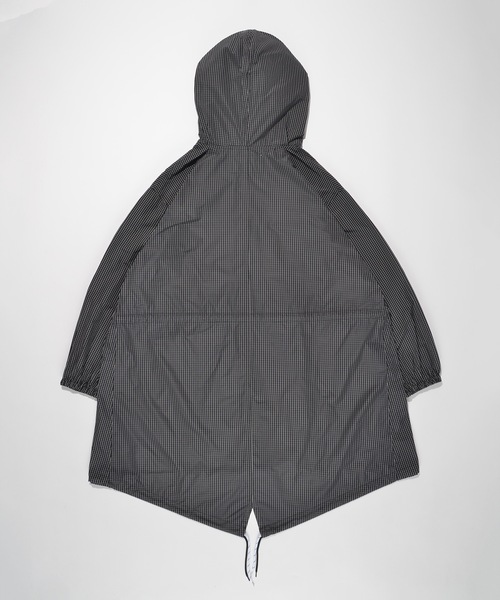 SUPERTHANKS(スーパーサンクス)の「チェックモッズコート(ユニセックス)BICCOLOR FOOD MODS COAT(モッズコート・メンズ・ブラック×ホワイト/ホワイト×ブラック・S/L/M)」の4枚目の写真